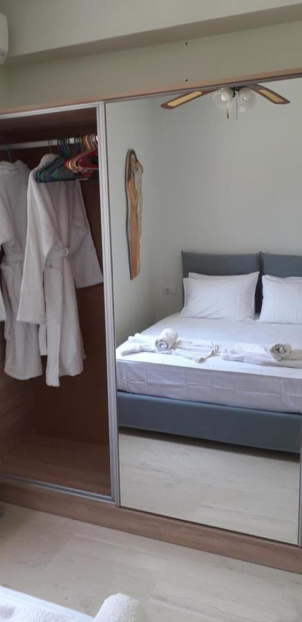 Alexandra'S Apartments - Port Of Zante Extérieur photo